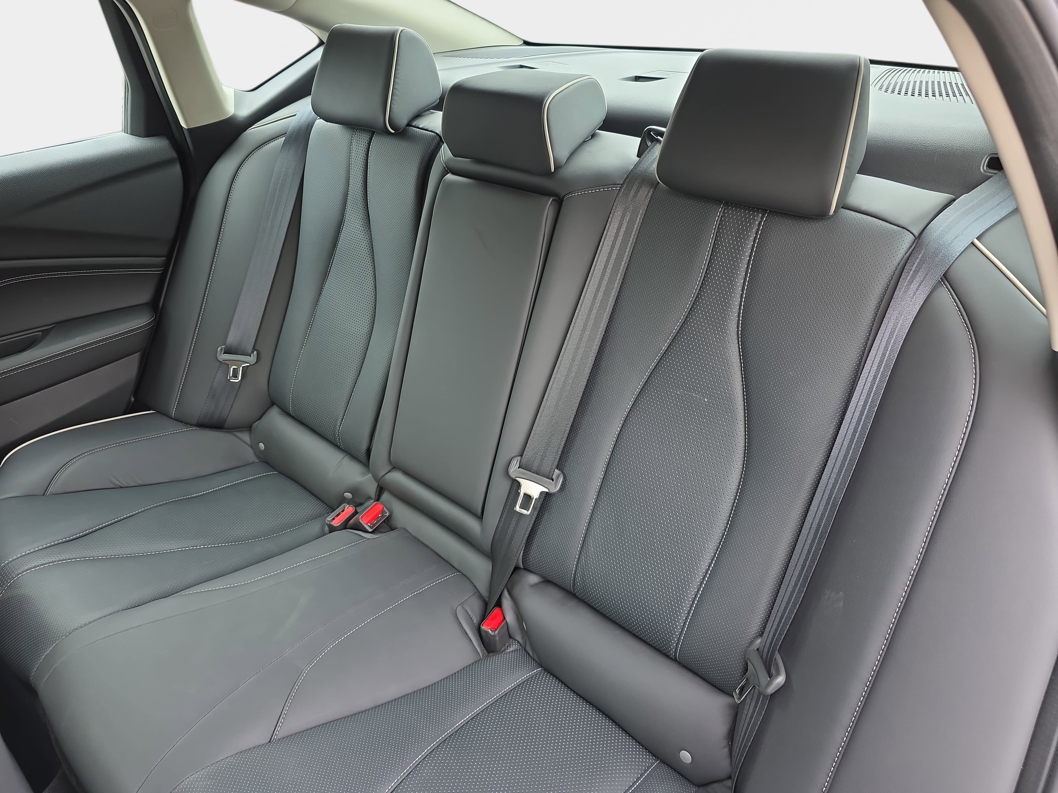 Certified 2023 Acura TLX SH-AWD w/ Advance Package image 13