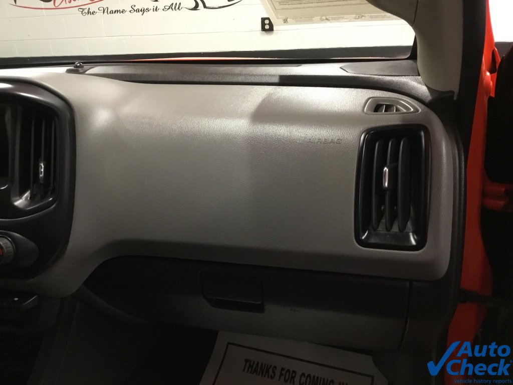 Used 2020 Chevrolet Colorado W/T AWD/4WD image 31