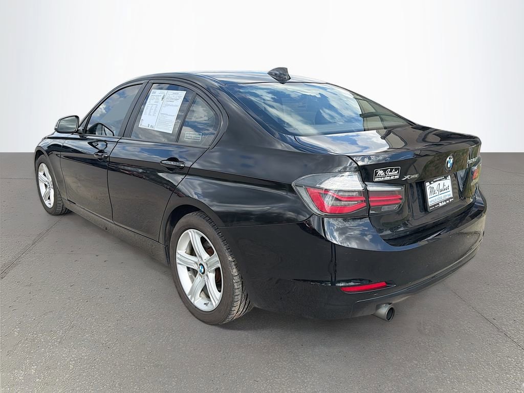 Used 2014 BMW 320i xDrive Sedan image 6
