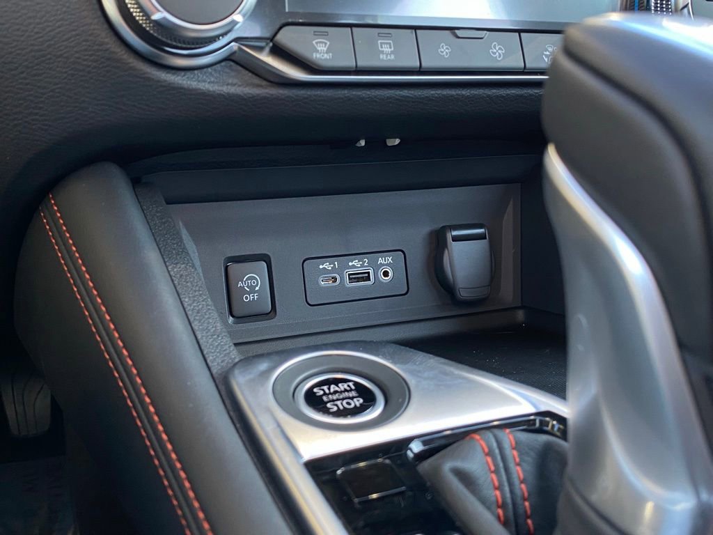 New 2025 Nissan Sentra SR w/ SR Premium Package image 28