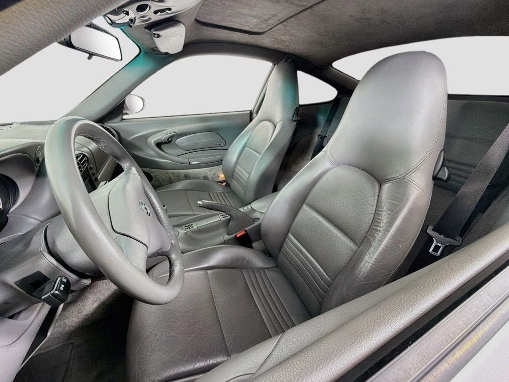 Used 2000 Porsche 911 GT3 RS image 5