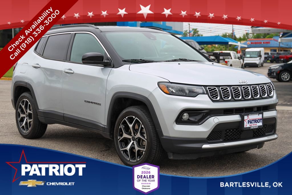 Used 2025 Jeep Compass Limited AWD/4WD image 1