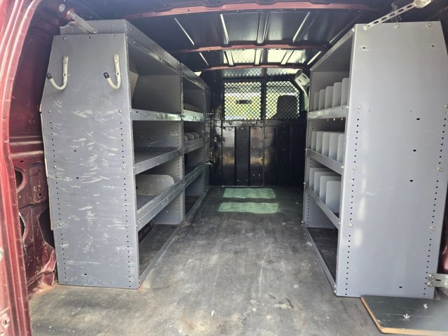 Used 2010 Ford E-150 and Econoline 150 image 14