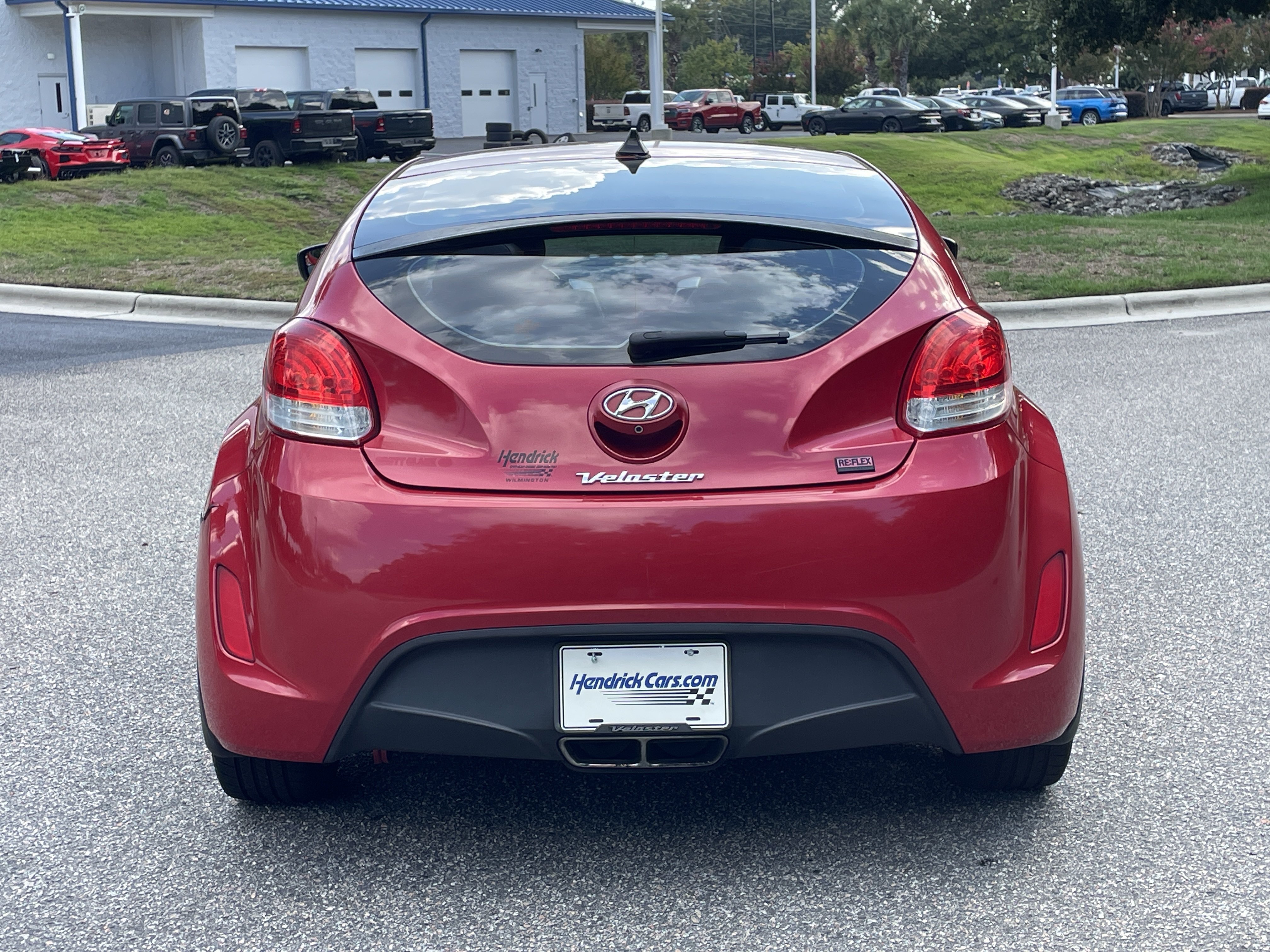 Used 2014 Hyundai Veloster RE:FLEX Edition FWD image 8