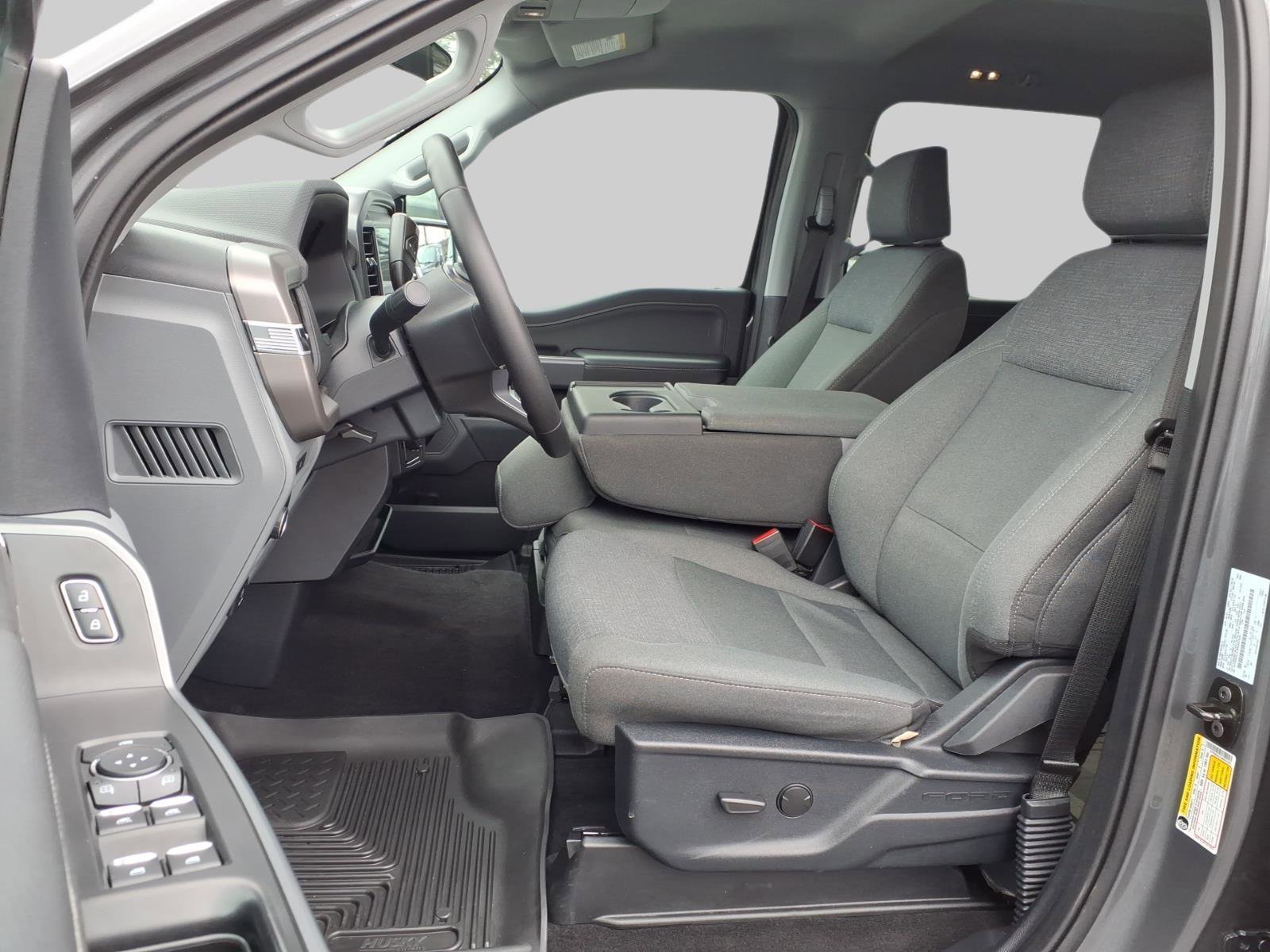 Used 2025 Ford F150 XLT w/ Equipment Group 301A Standard image 8