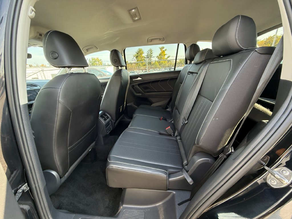 Used 2023 Volkswagen Tiguan SE FWD image 23