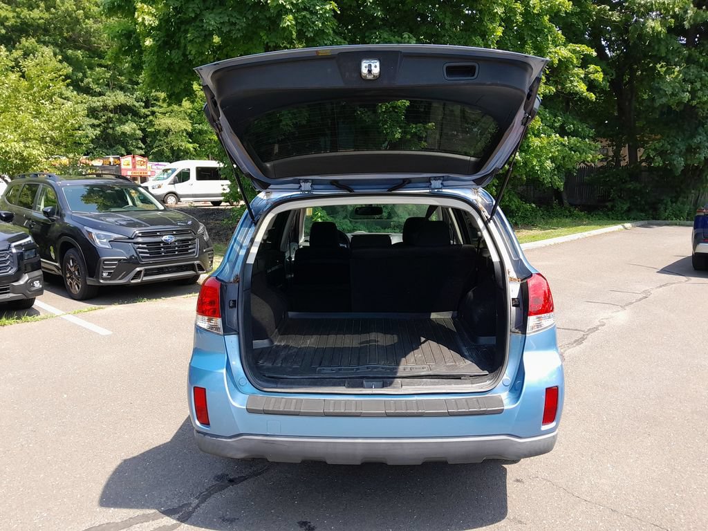 Used 2012 Subaru Outback 2.5i Premium AWD/4WD image 34