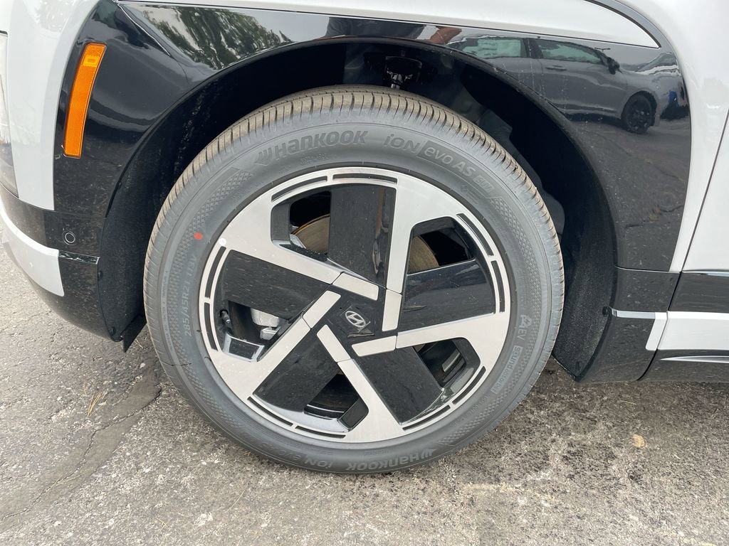 New 2026 Hyundai Ioniq 9 Limited image 35