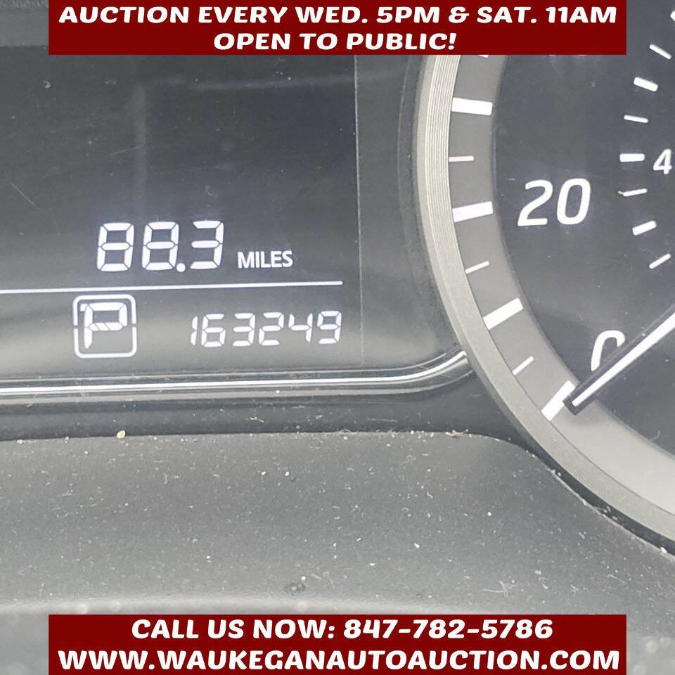 Used 2013 Nissan Sentra SR image 9
