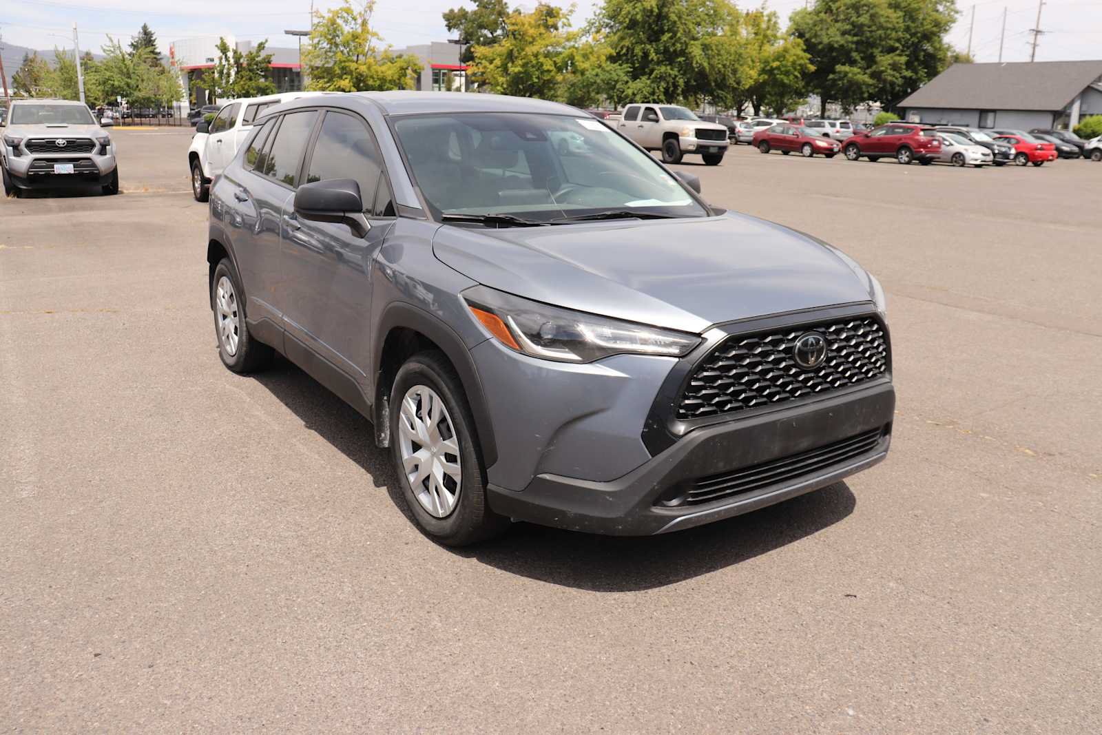 Certified 2022 Toyota Corolla Cross L FWD image 3
