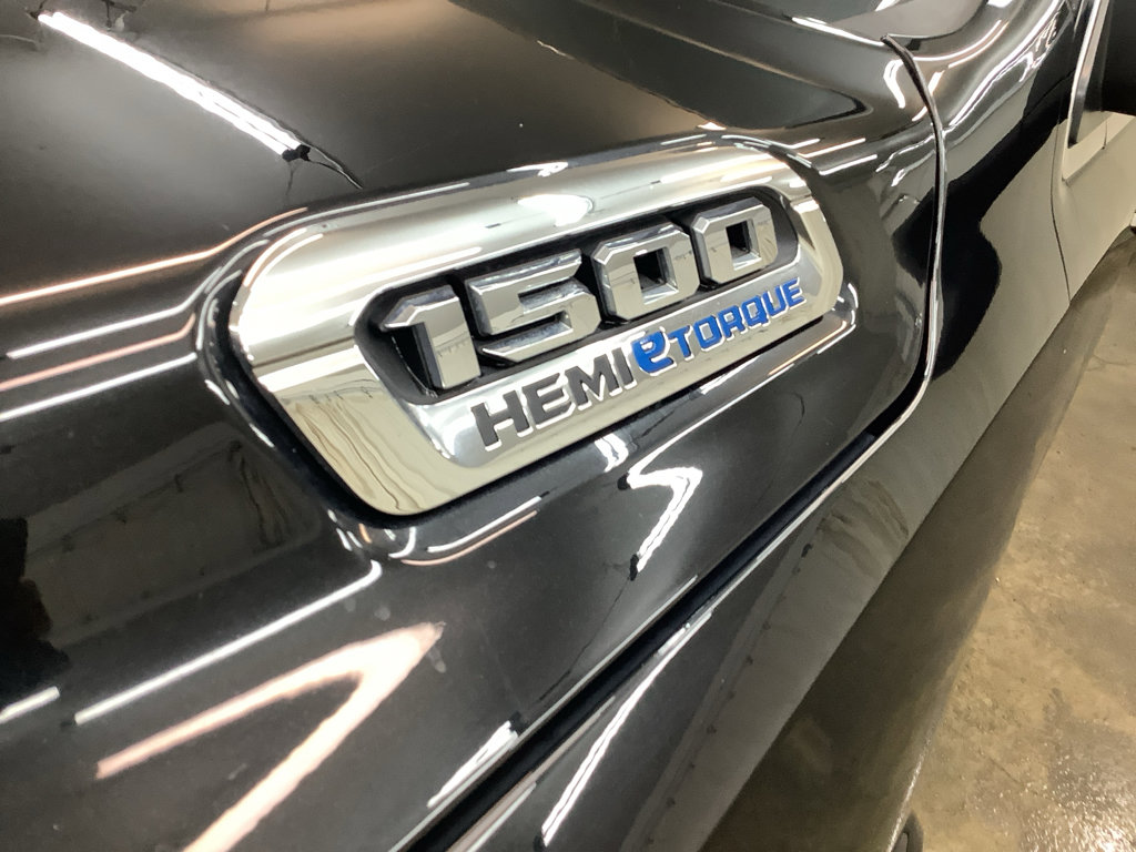 Used 2021 RAM 1500 Limited image 12