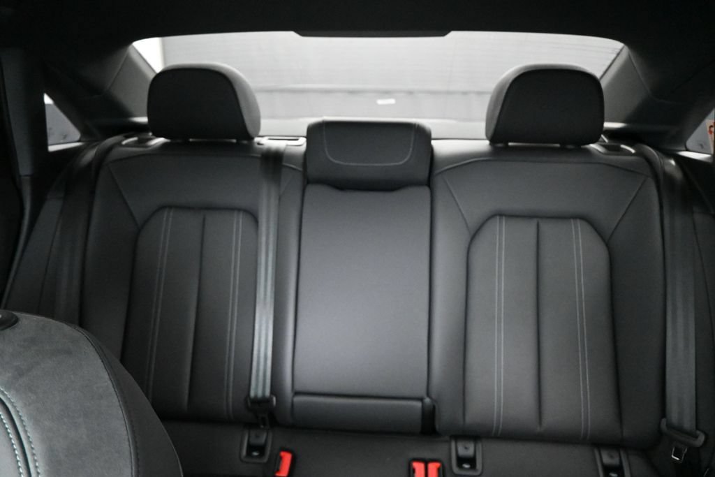 Certified 2025 Audi A3 2.0T Premium AWD/4WD image 18