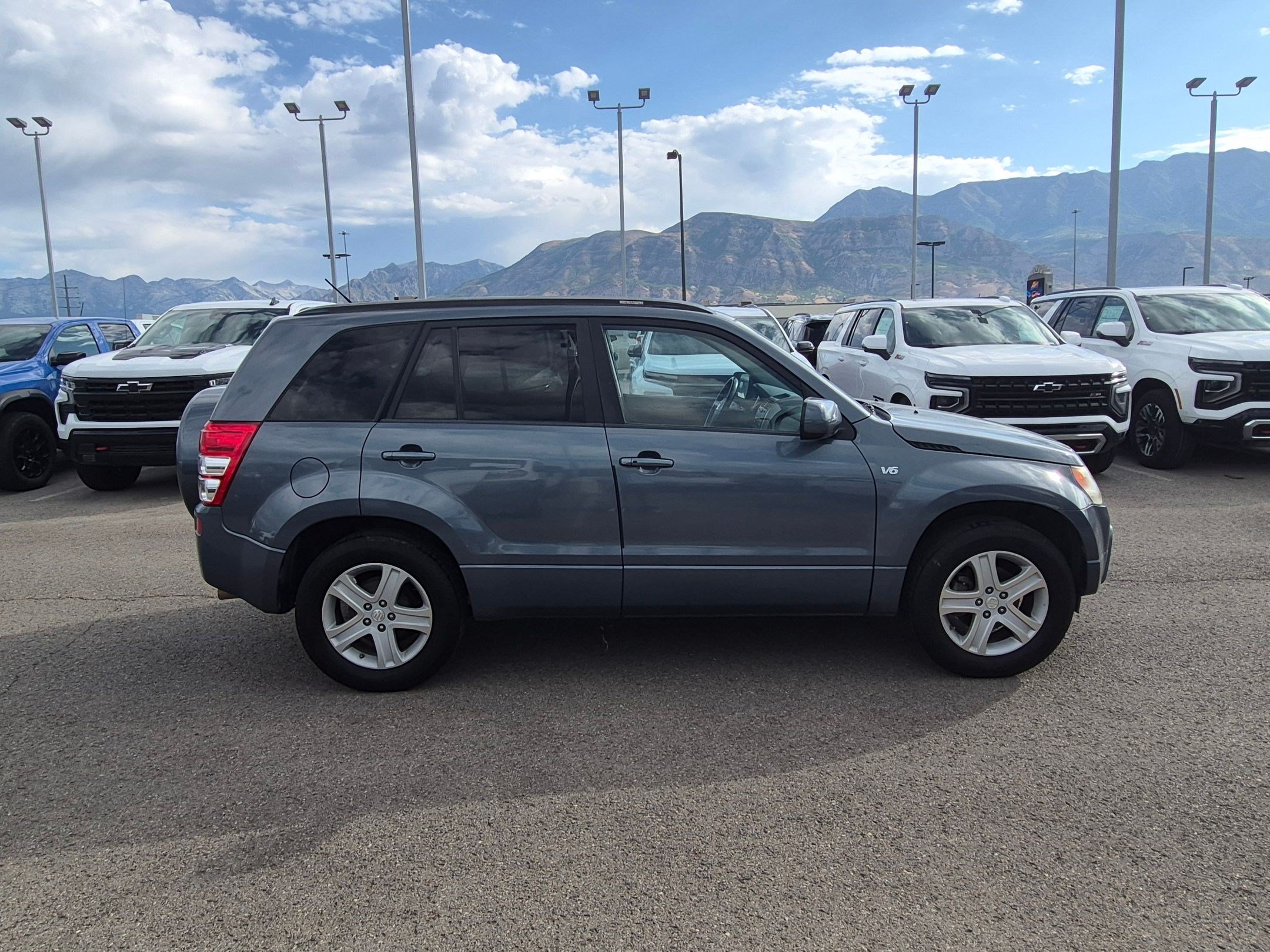 Used 2008 Suzuki Grand Vitara Luxury AWD/4WD image 2
