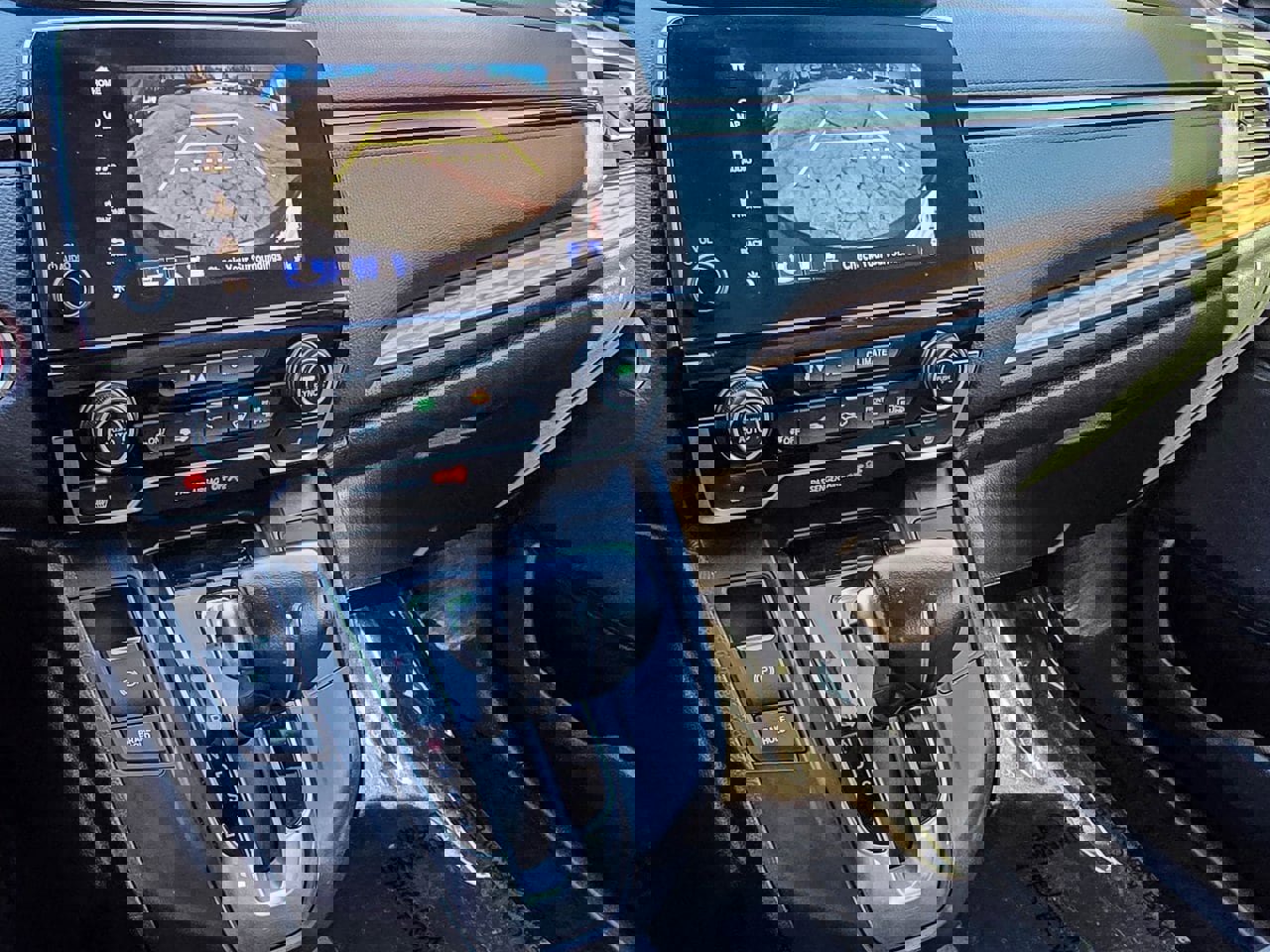 Used 2019 Honda CR-V Touring image 20