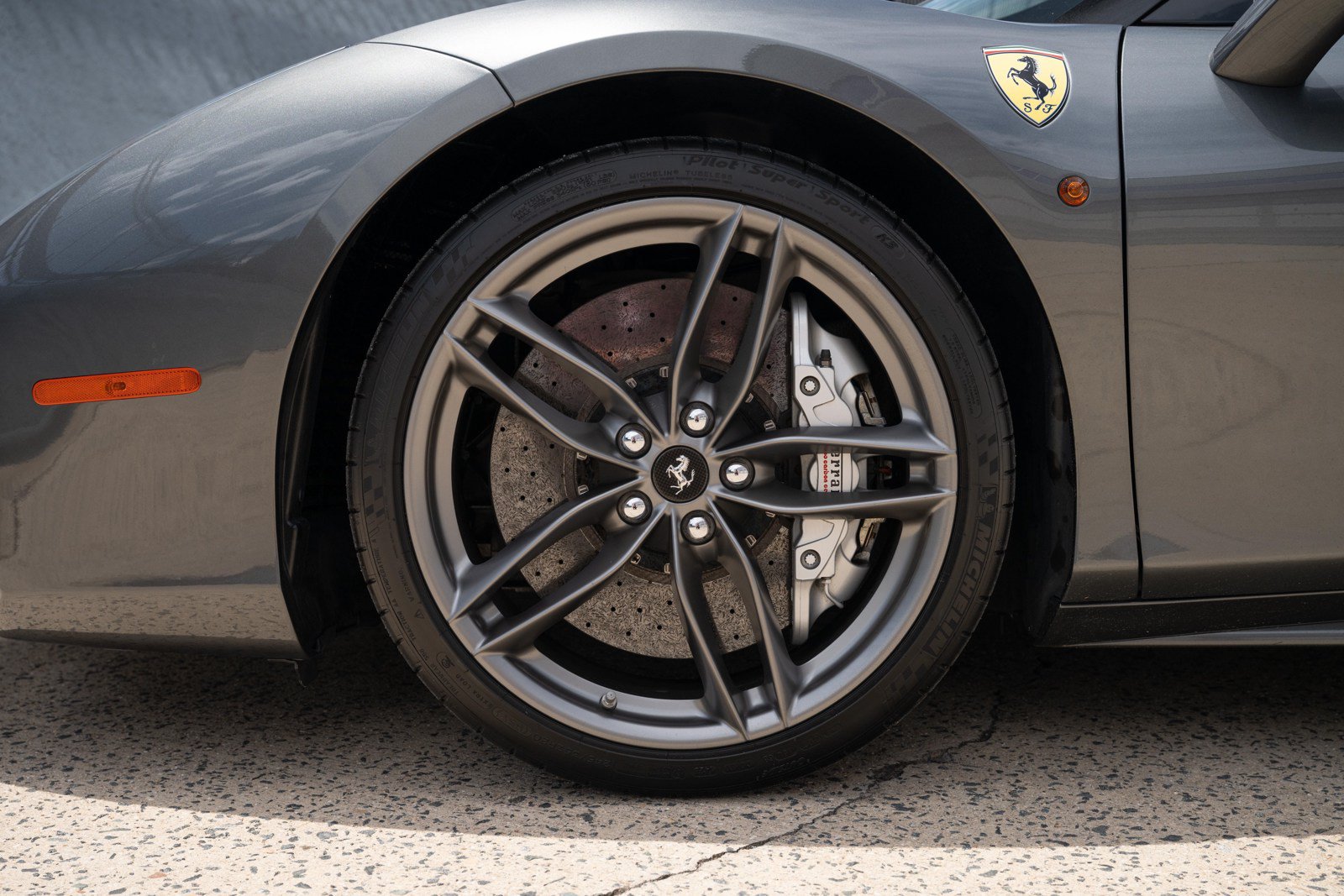 Used 2017 Ferrari 488 Spider RWD image 16