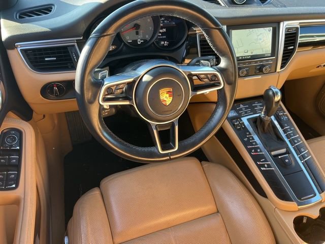 Used 2016 Porsche Macan S image 37