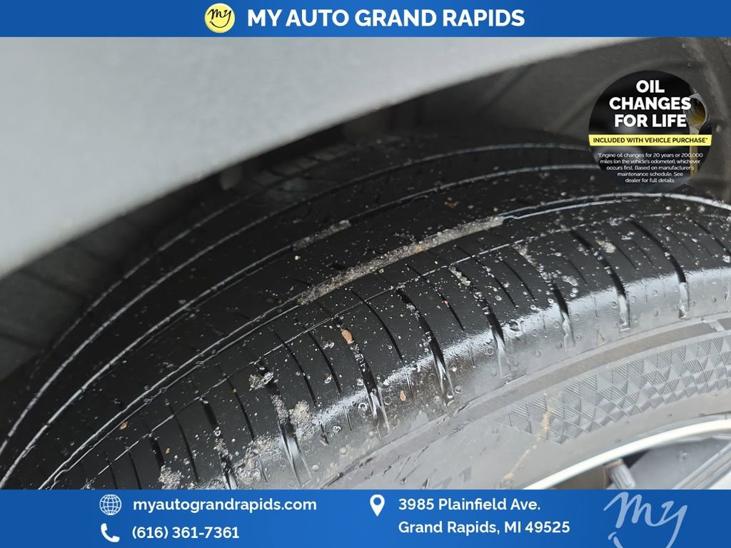 Used 2025 Hyundai Santa Fe Limited image 27