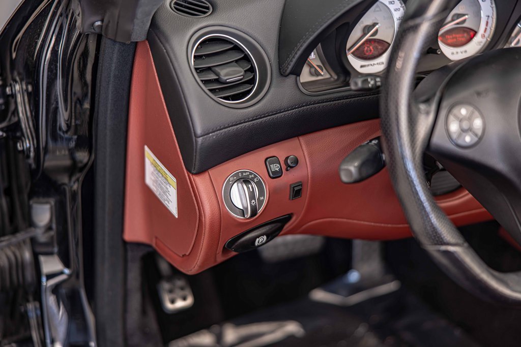 Used 2011 Mercedes-Benz SL 63 AMG SL 63 AMG w/ Premium I Pkg image 22