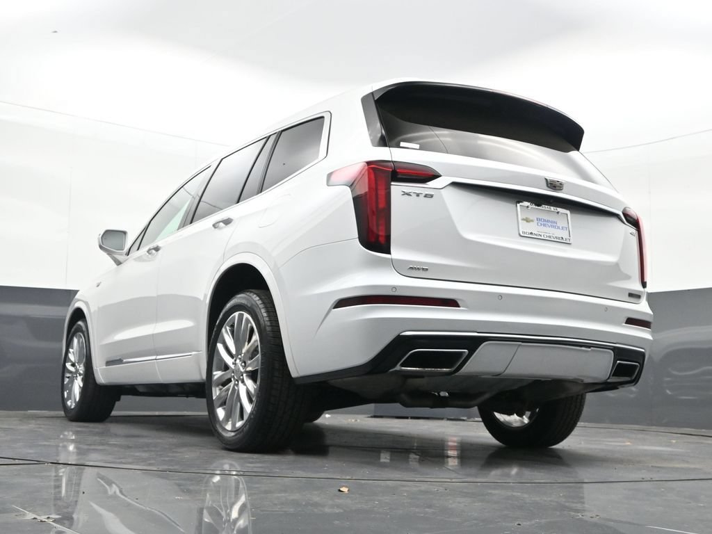 Used 2020 Cadillac XT6 Premium Luxury AWD/4WD image 34