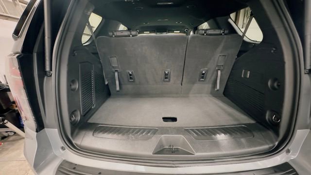 Used 2025 Chevrolet Tahoe LT image 55