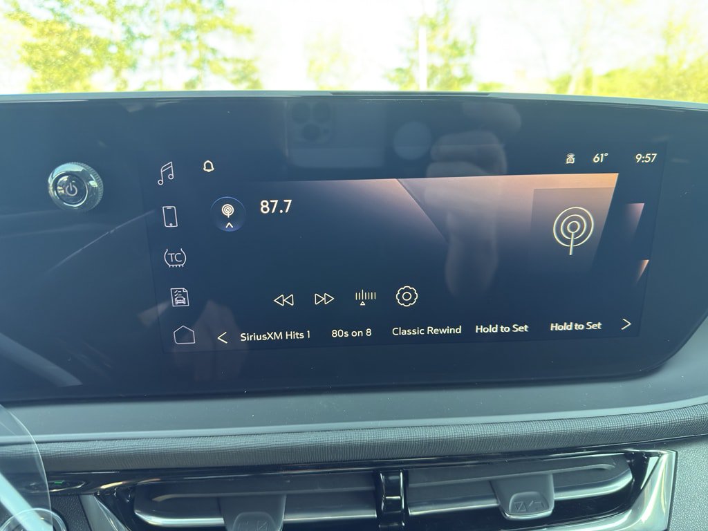 New 2026 Buick Envista Sport Touring FWD image 12