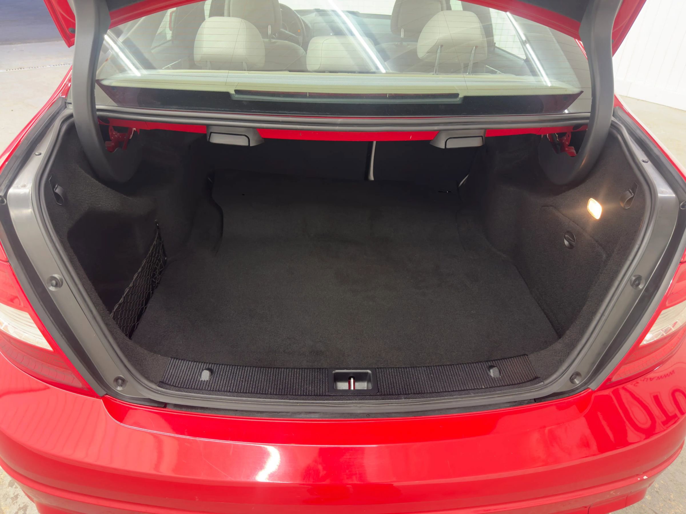 Used 2011 Mercedes-Benz C 300 4MATIC Sedan image 15