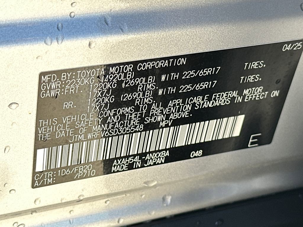 Used 2025 Toyota RAV4 LE AWD/4WD image 30