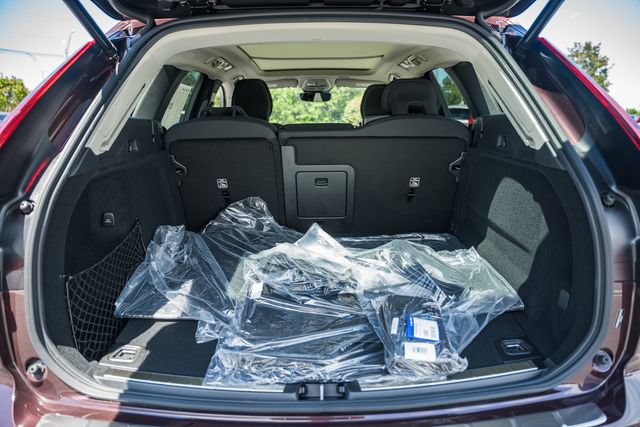 New 2026 Volvo XC60 T8 Plus w/ Protection Package Premier AWD/4WD image 10