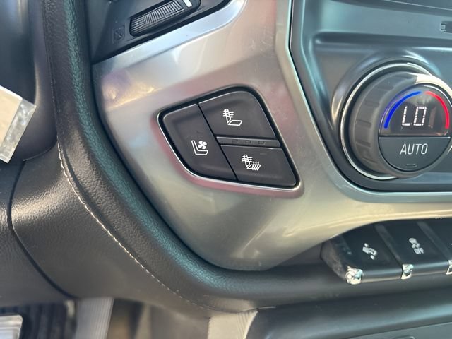 Used 2017 Chevrolet Silverado 2500 LTZ w/ Midnight Edition AWD/4WD image 27