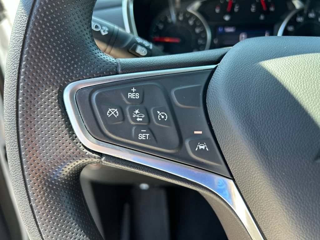 Used 2023 Chevrolet Equinox LT w/ LPO, Floor Liner Package AWD/4WD image 23