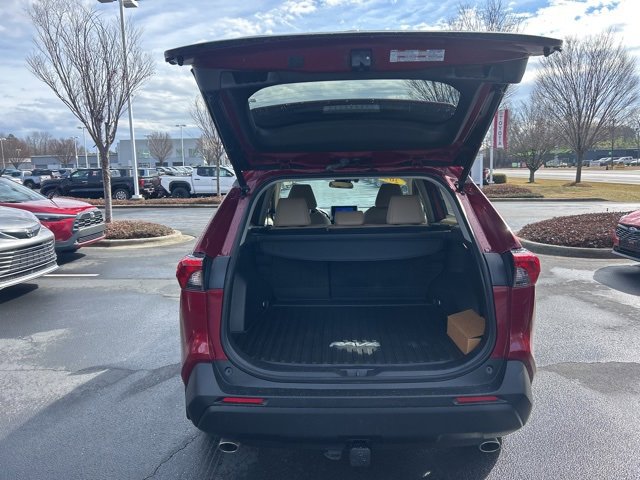 Used 2023 Toyota RAV4 XLE Premium image 7