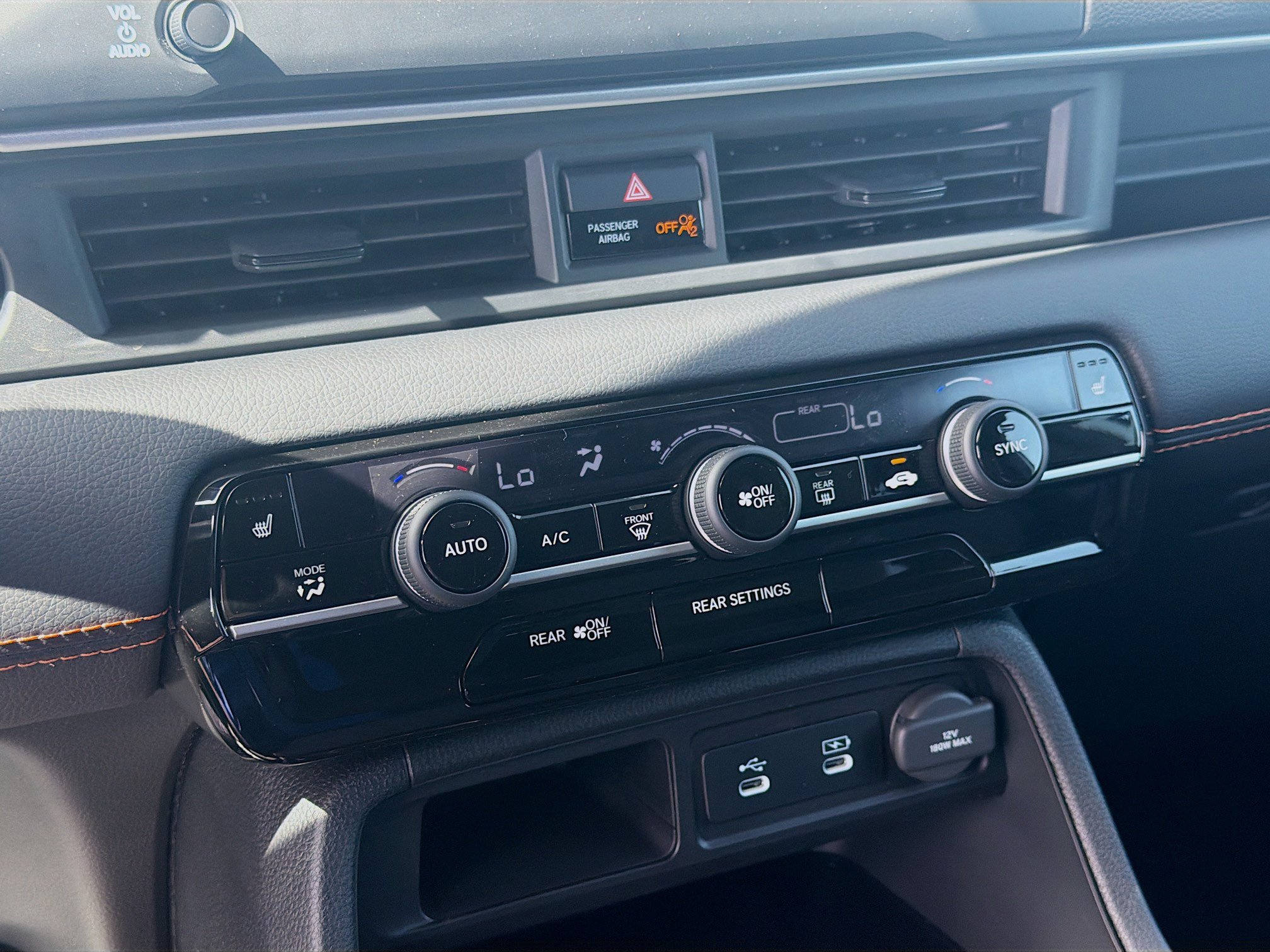 New 2026 Honda Pilot Sport image 15