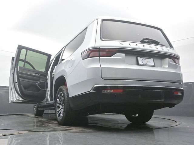 Used 2024 Jeep Wagoneer L Series II w/ Flexible Seating Group image 62