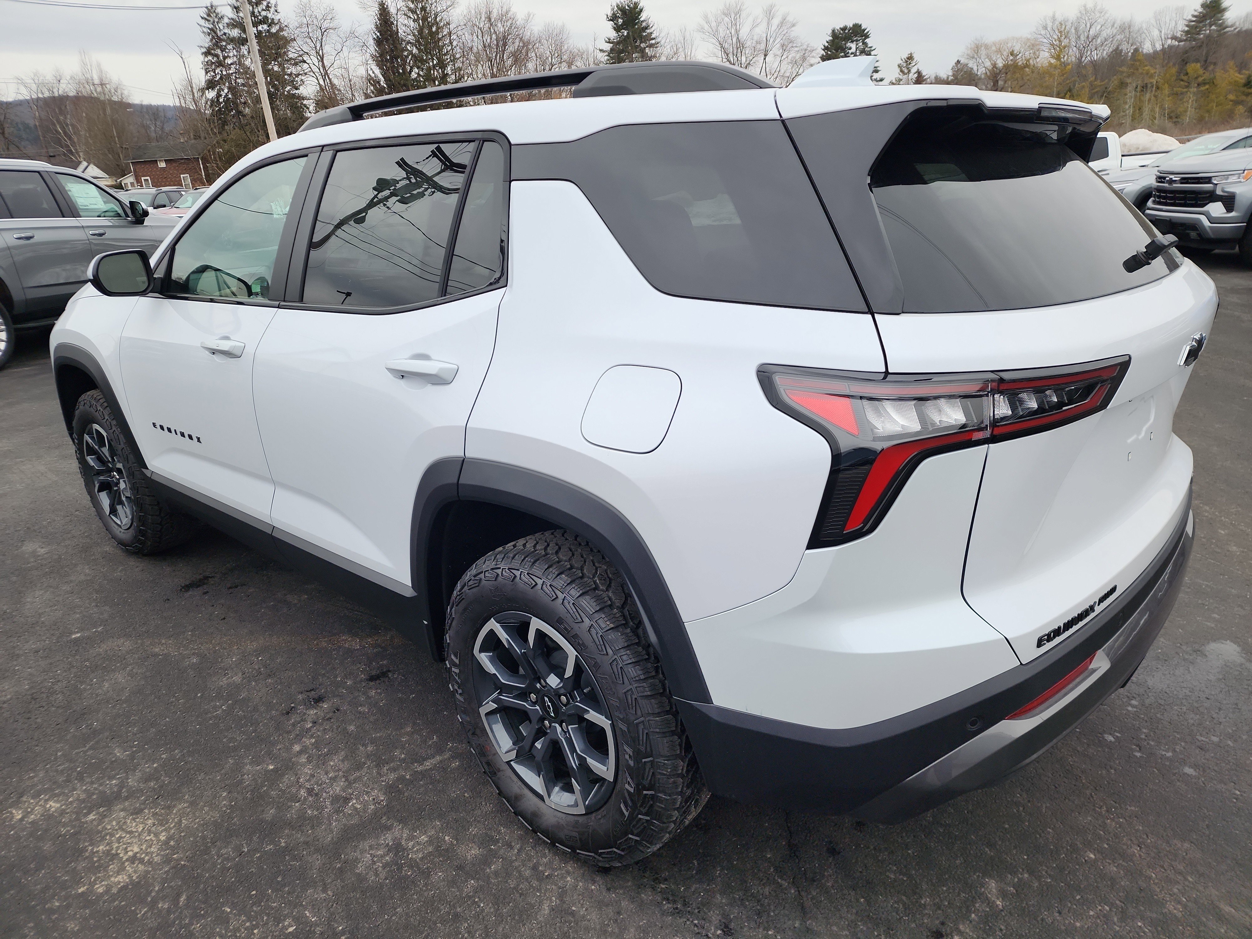 New 2026 Chevrolet Equinox ACTIV w/ Convenience Package III image 6