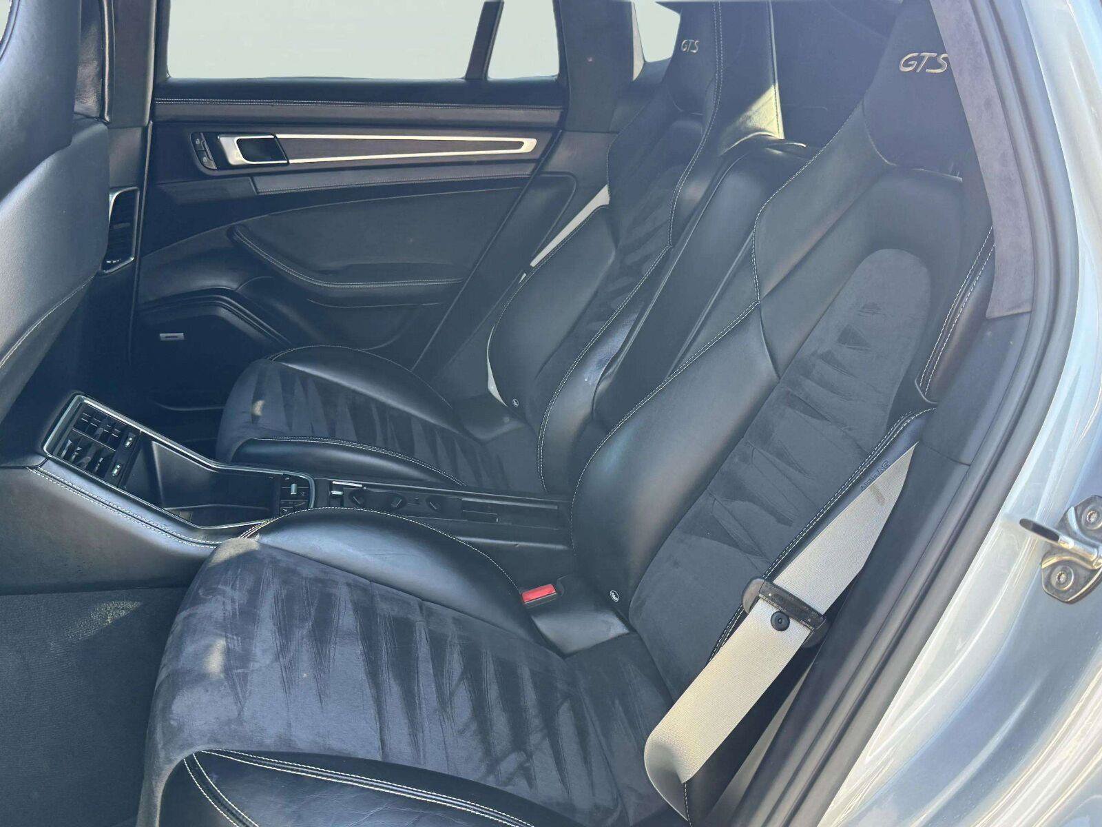 Used 2020 Porsche Panamera GTS AWD/4WD image 34