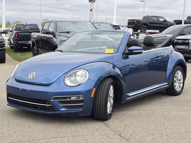 Used 2018 Volkswagen Beetle 2.0T S image 17
