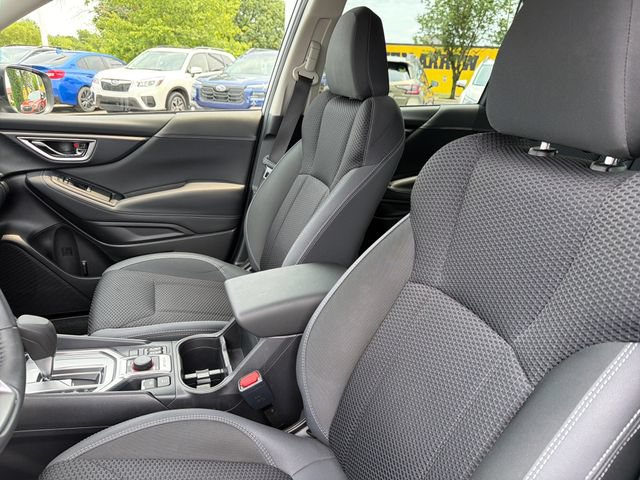 Used 2021 Subaru Forester Premium AWD/4WD image 21