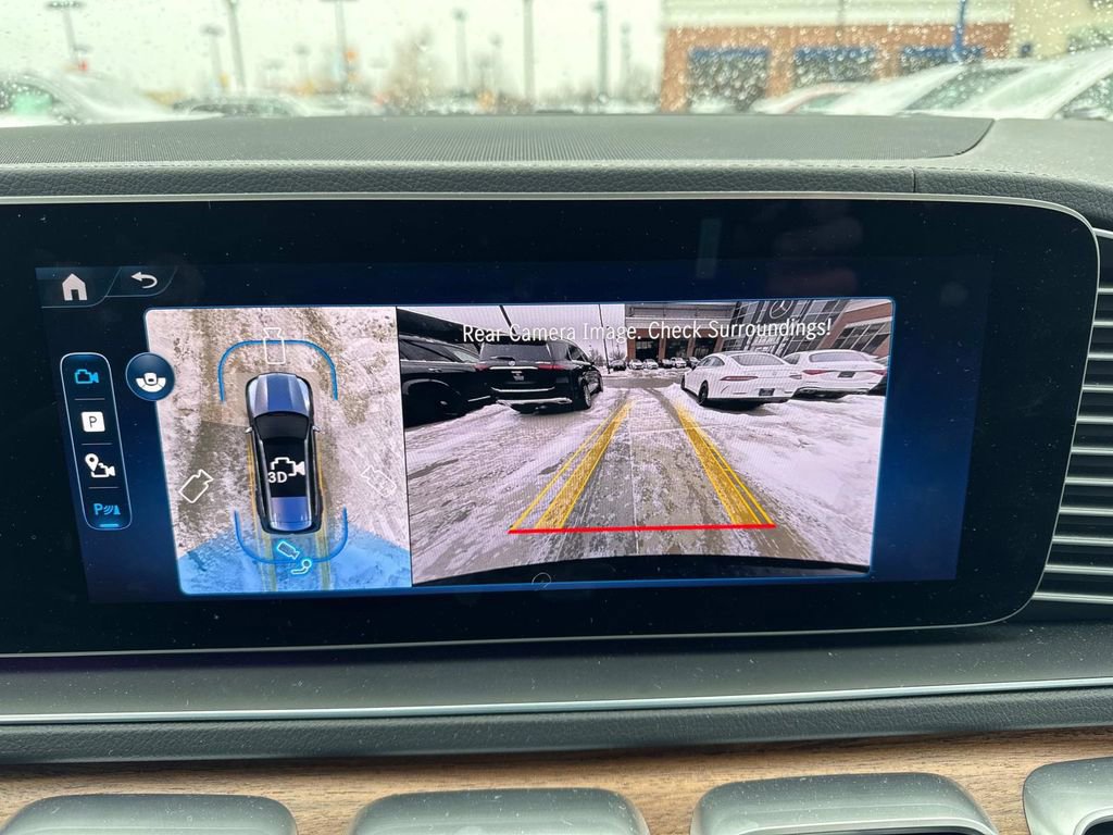 Certified 2025 Mercedes-Benz GLS 450 4MATIC image 24