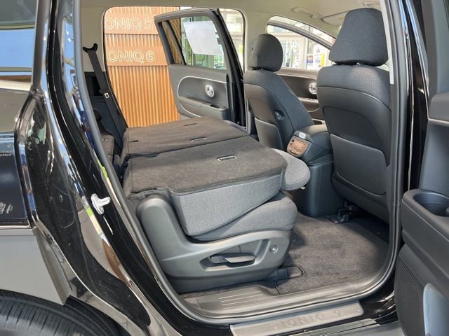New 2026 Hyundai Ioniq 9 SE image 22