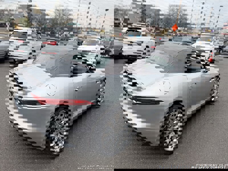 Used 2014 Jaguar F-TYPE Convertible image 21