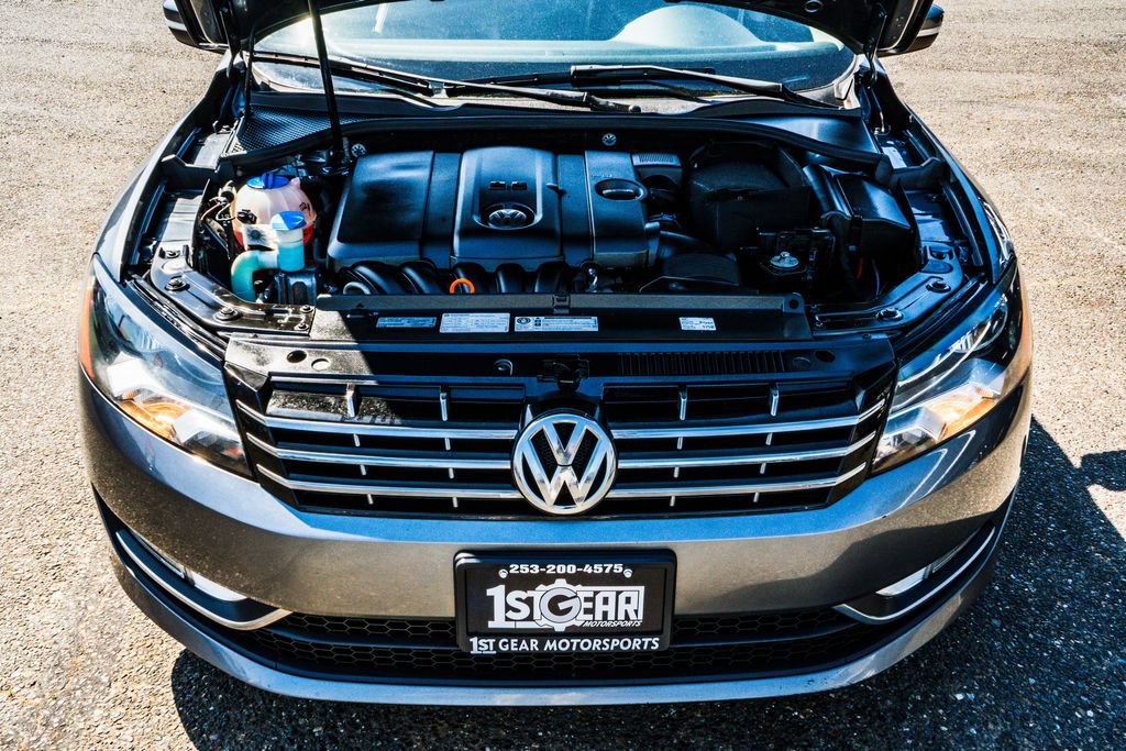 Used 2013 Volkswagen Passat 2.5 SEL Premium FWD image 39