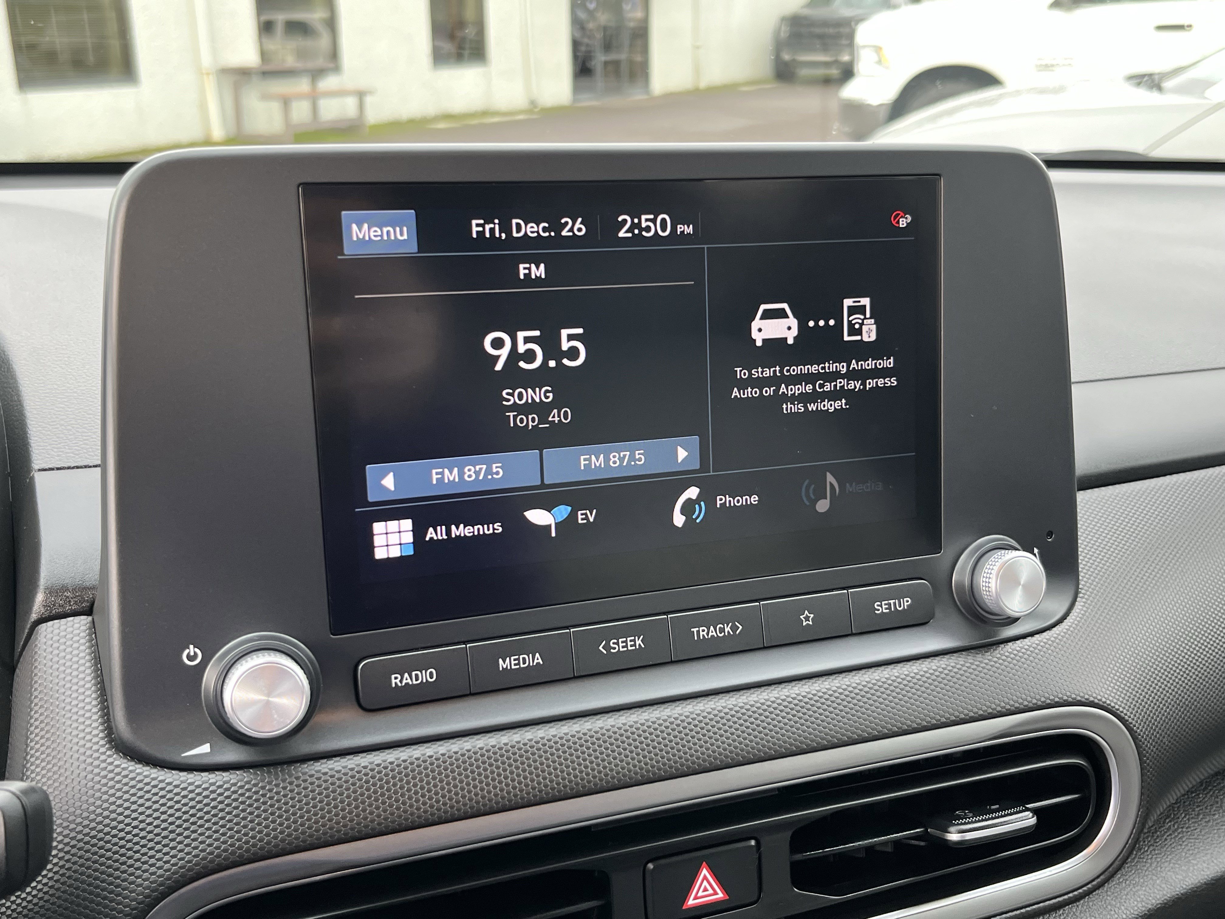 Certified 2023 Hyundai Kona SE image 23