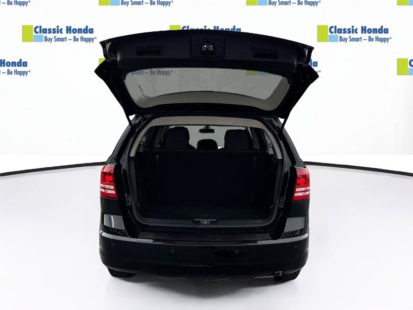Used 2020 Dodge Journey SE w/ SE Popular Equipment Group FWD image 28