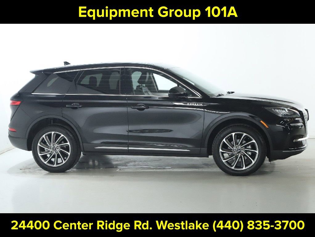 Used 2024 Lincoln Corsair AWD w/ Equipment Group 101A image 11