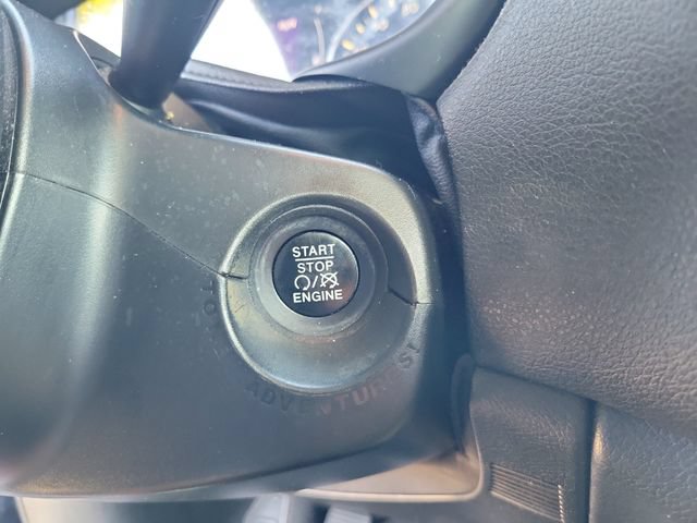 Used 2017 Jeep Renegade Sport w/ Power & Air Group FWD image 22