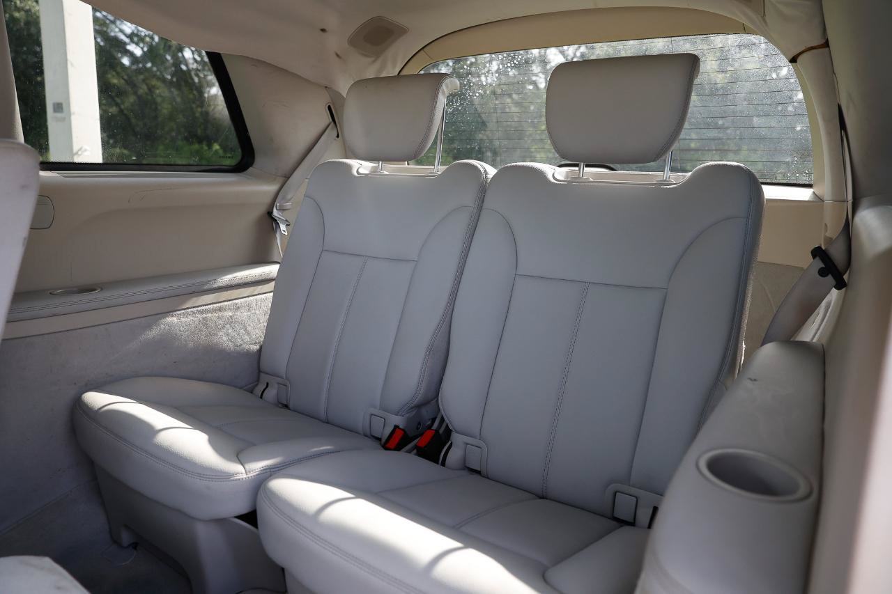 Used 2009 Mercedes-Benz GL 450 4MATIC image 24