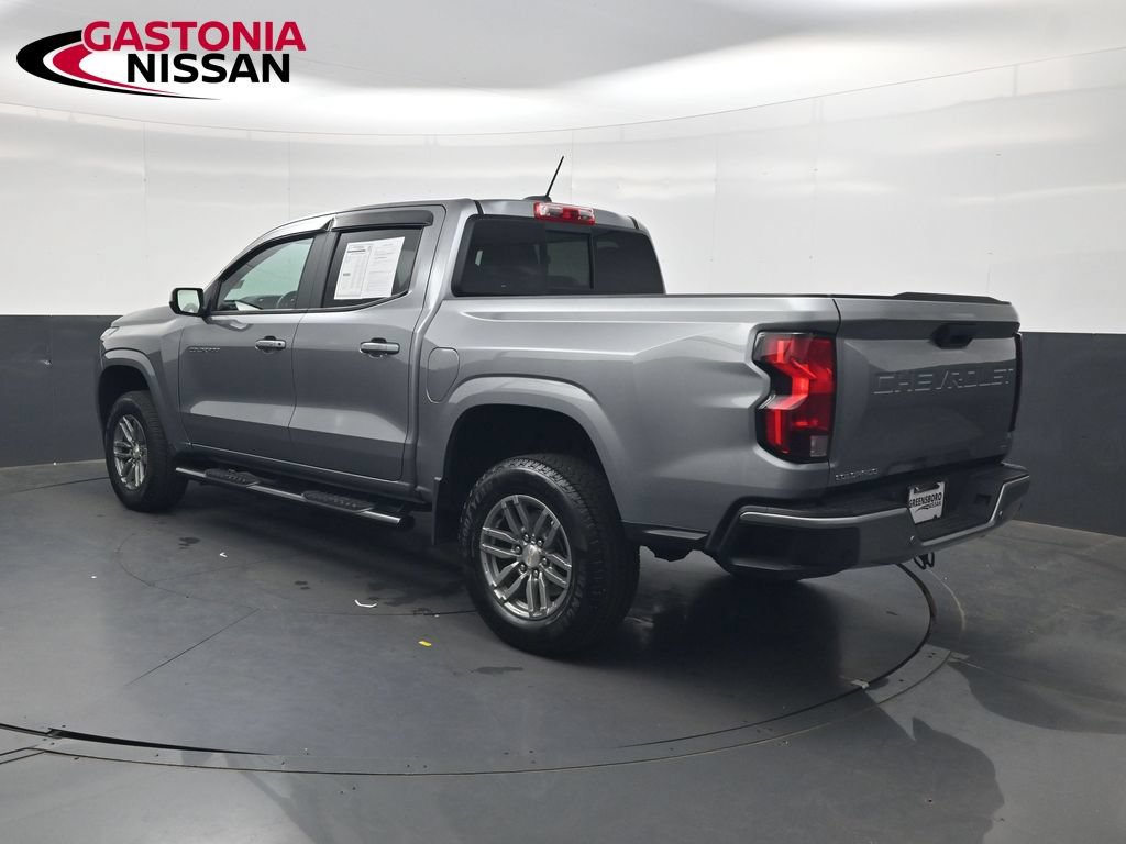 Used 2024 Chevrolet Colorado LT w/ LT Convenience Package II RWD image 5