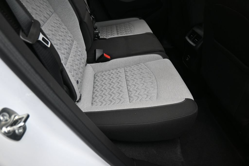 Used 2024 Chevrolet Equinox LS w/ Sport Edition FWD image 32