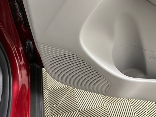 Used 2024 Hyundai Kona SEL image 29