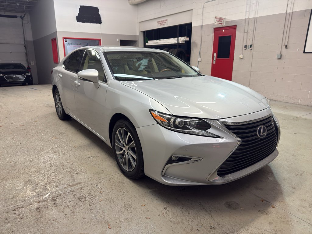 Used 2016 Lexus ES 300h